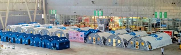 一组五舱合一的“猎鹰号”硬气膜实验室驰援哈尔滨.jpg